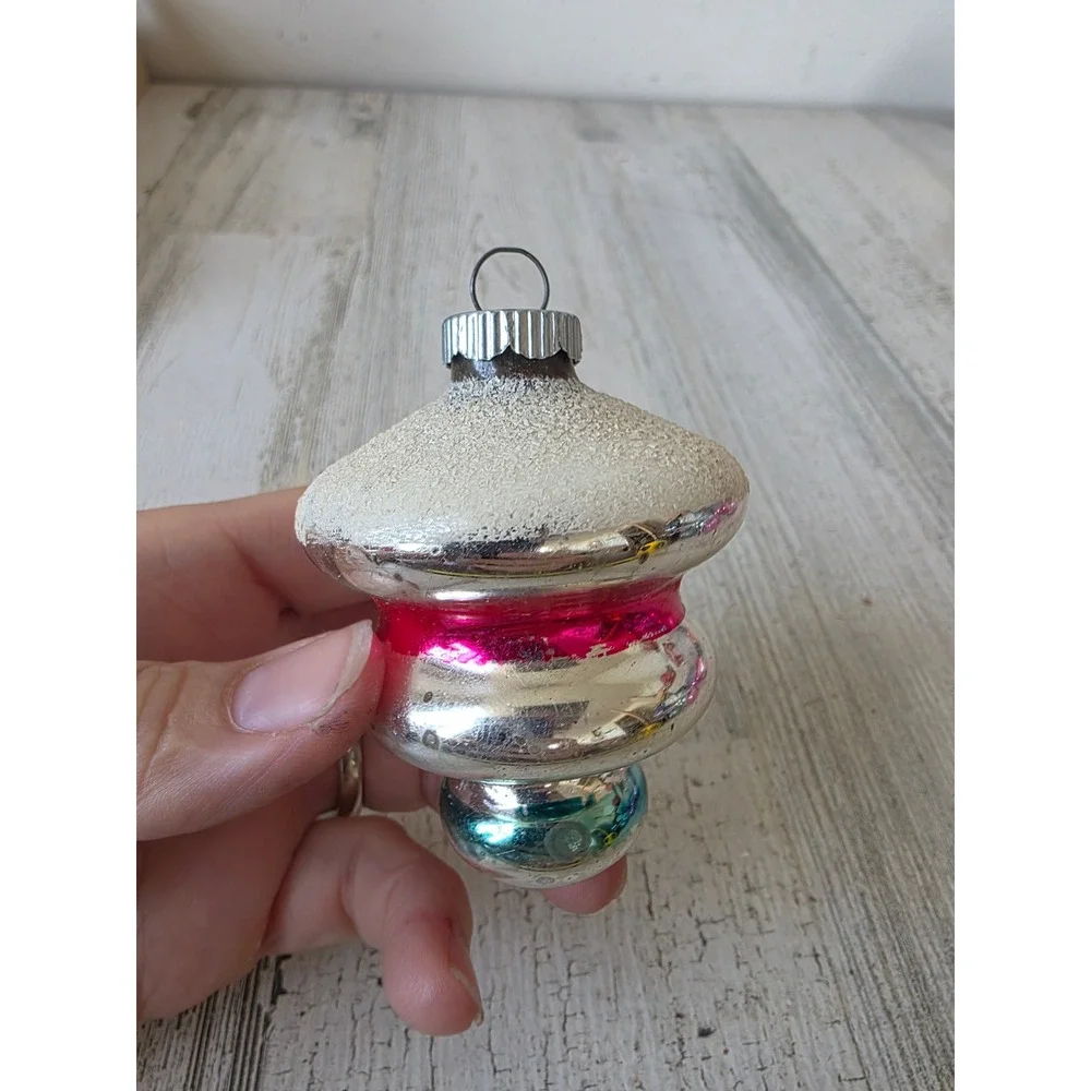Vintage shiny Brite tornado tree Michael glass striped ornament Xmas tree